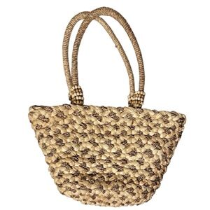 Anthropologie Puffy Raffia Tote Bag made of Cornhusk and Seagrass